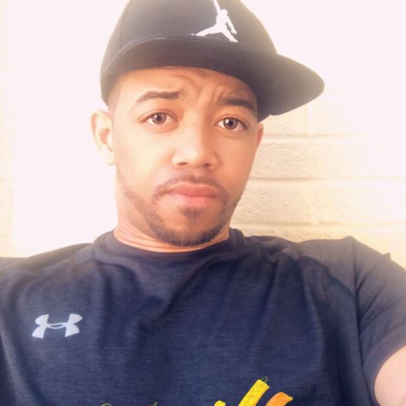 Meet your Posher, Dex - Picture 1 of 1